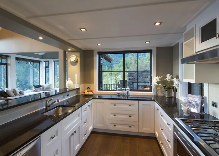 Commonage Promenade Villa 3Br